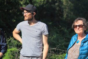 Visite avec un botaniste pour en apprendre plus sur la richesse en biodiversité de la zone humide.